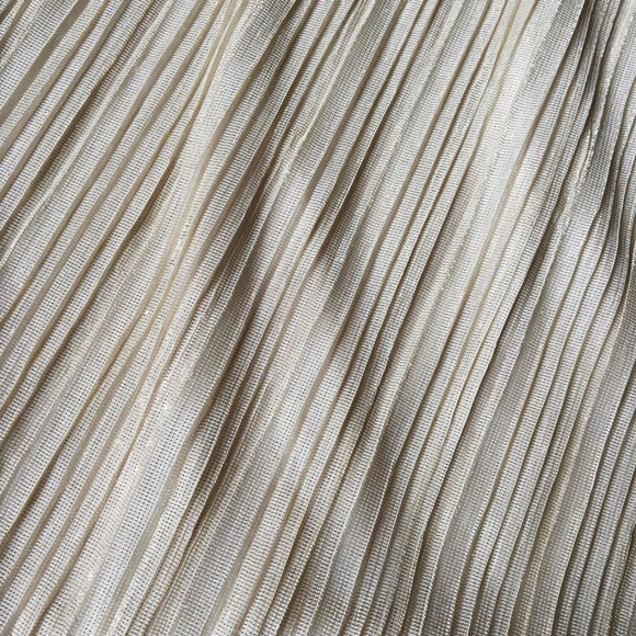 Gold Micro-Pleated Dress Worthingtons XL - Picture 6 of 7